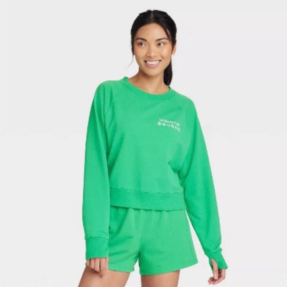 NWOT All in Motion Green Crew Neck Sweater